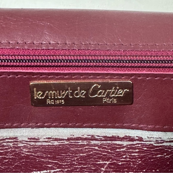 Cartier Bordeaux Shoulder Bag - Picture 9 of 10